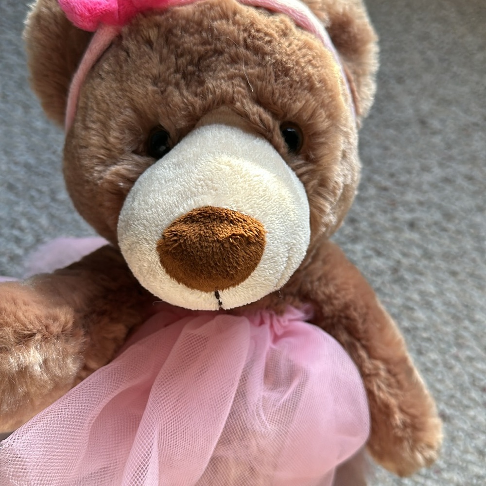 Stuffed bear - Picture 3 of 3